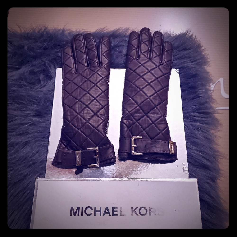 Michael Kors Gloves
